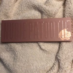 Laura Lee Los Angeles Nudie Patootie Palette